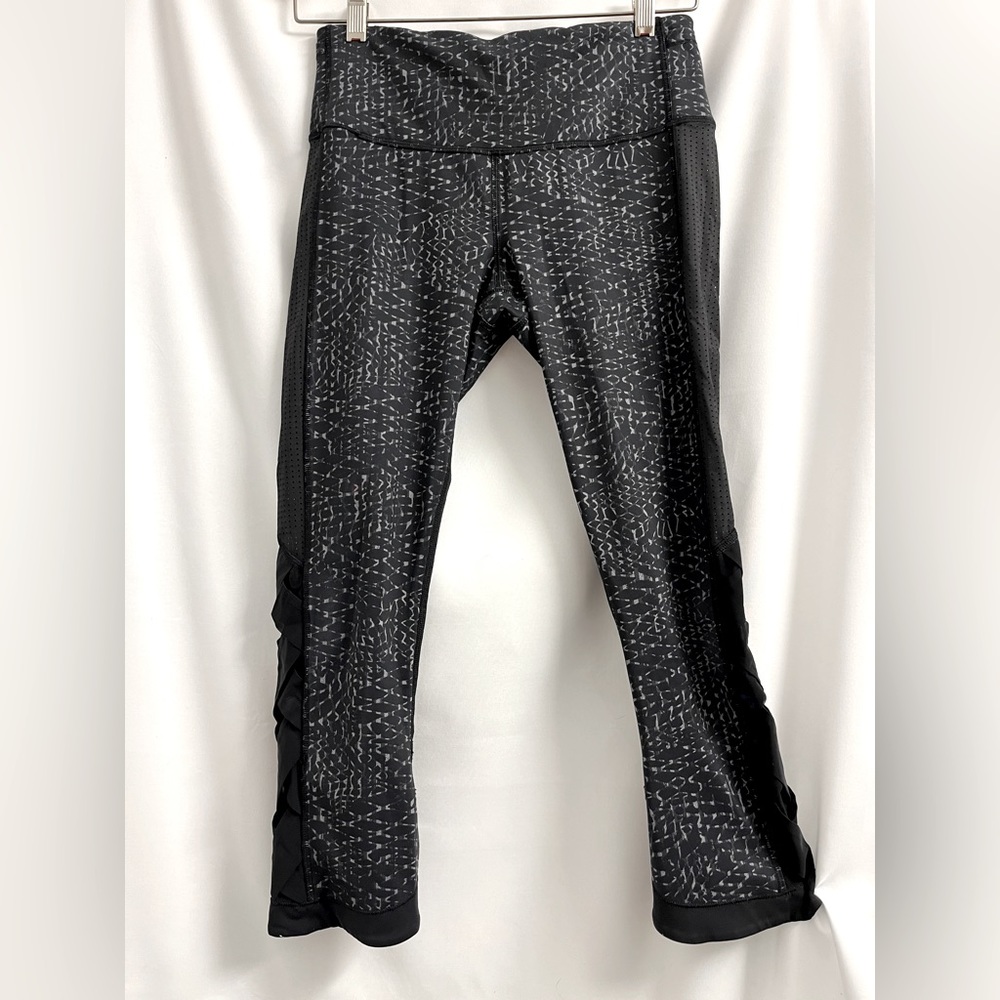 Lululemon Mesh Side Leggings